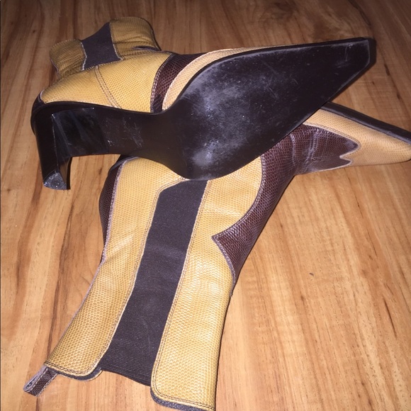 Bebe Western Italian Leather Bootie - Picture 4 of 8